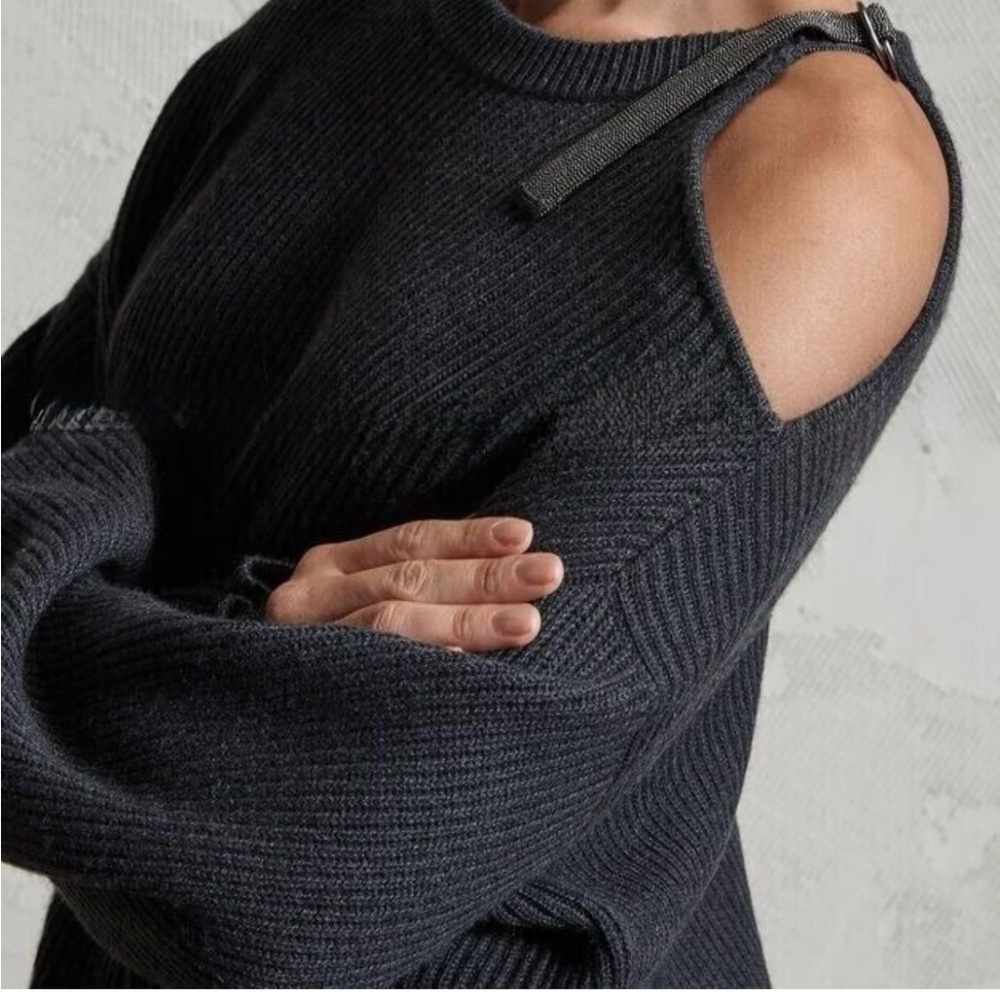 Brunello Cucinelli Gray Open-Shoulder Sweater